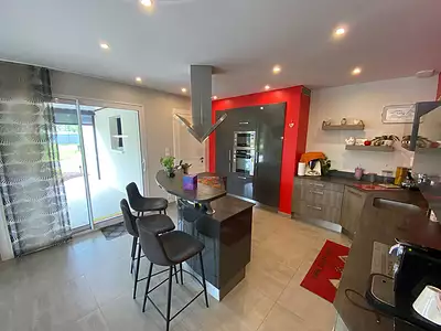 Maison, 179 m²