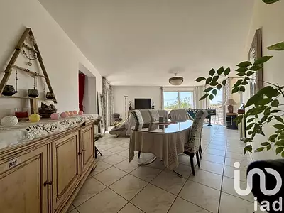 Maison, 180 m²
