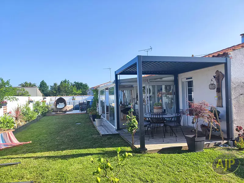 Maison, 89 m²