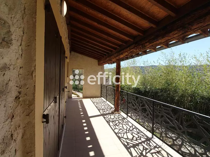 Maison, 201 m²