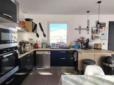 Maison, 99 m²