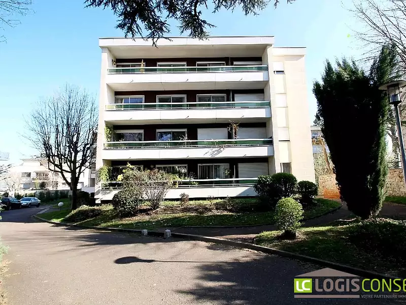 Parking, 12 m²
