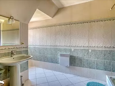 Maison, 242 m²
