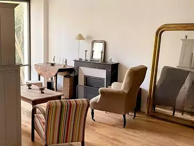 Maison, 215 m²