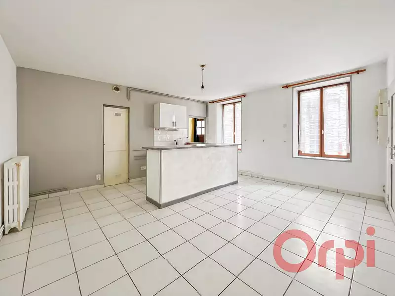 Immeuble, 99 m²