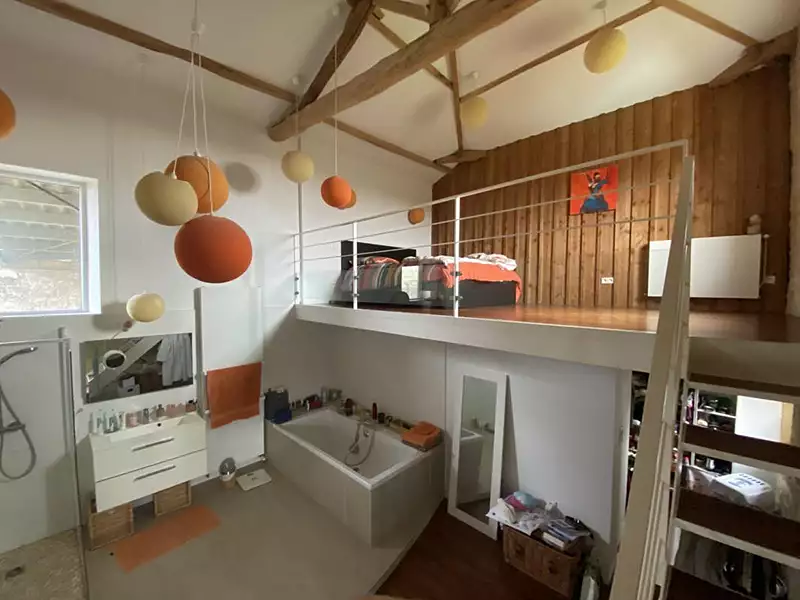 Maison, 230 m²