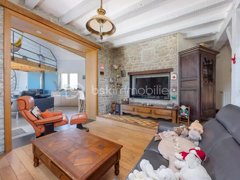 Maison, 218 m²
