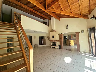 Maison, 370 m²