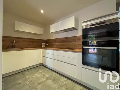 Maison, 194 m²