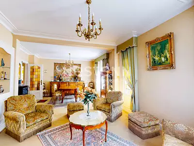 Maison, 201 m²
