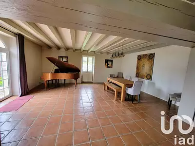 Maison, 329 m²