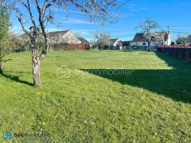 Terrain, 1 064 m²