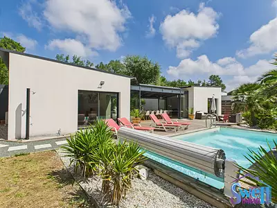 Maison, 225 m²