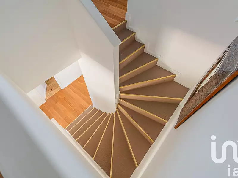 Maison, 300 m²