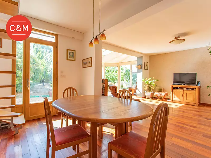 Maison, 140 m²