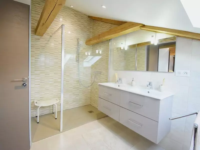 Maison, 204 m²