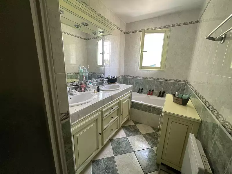 Maison, 92 m²