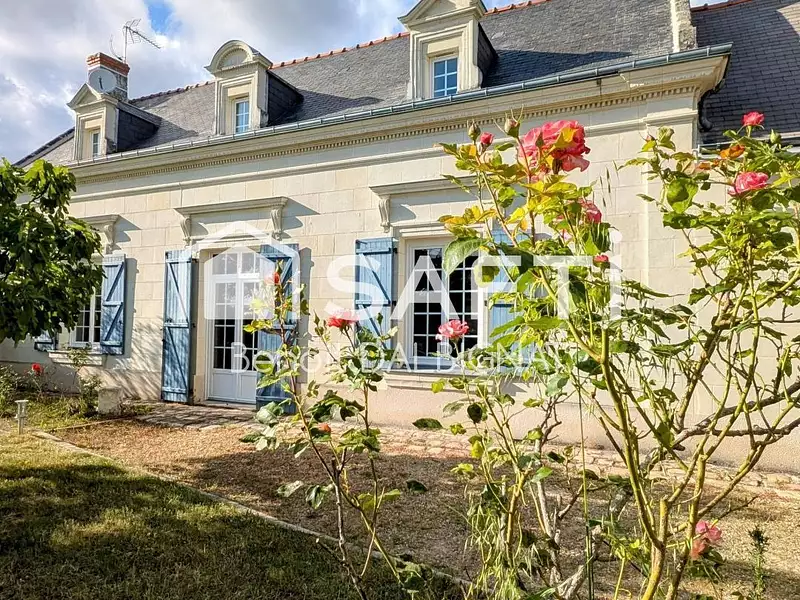 Maison, 302 m²