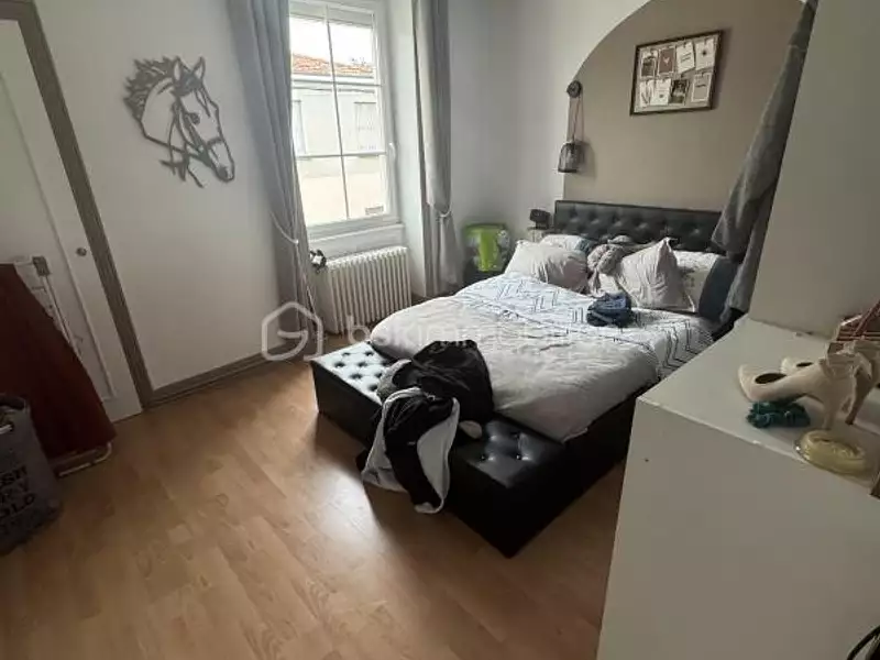 Immeuble, 62 m²