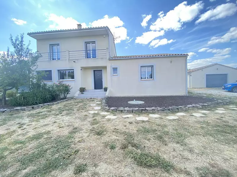 Maison, 140 m²