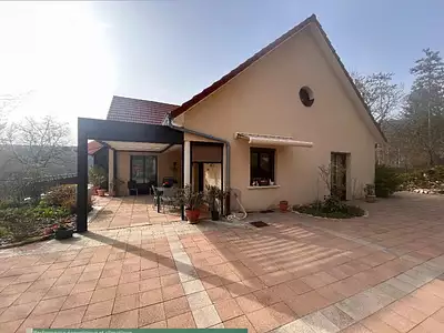 Maison, 224 m²