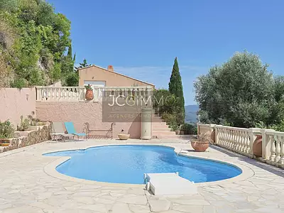 Maison, 190 m²