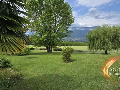 Maison, 208 m²