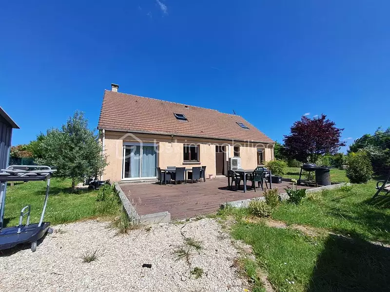 Maison, 115 m²