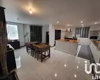 Maison, 174 m²