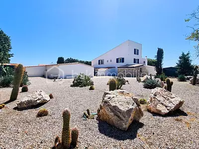 Maison, 248 m²