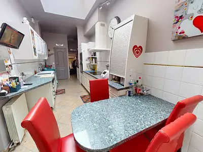 Maison, 210 m²