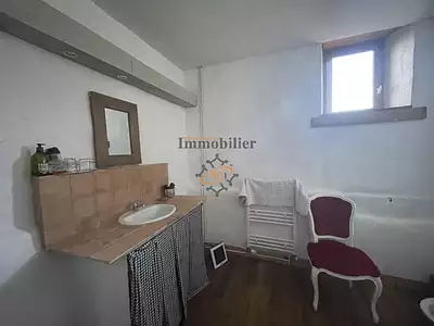 Divers, 305 m²