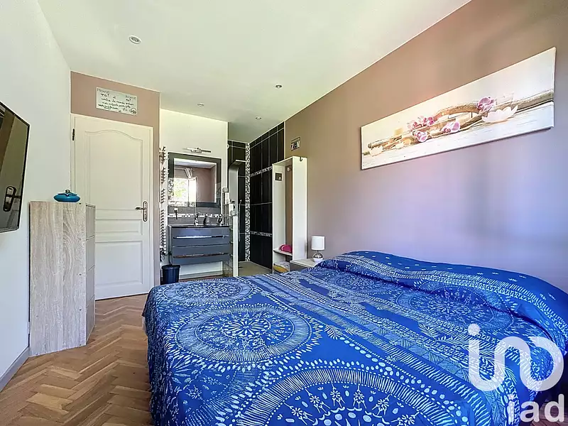 Maison, 231 m²