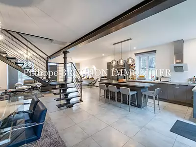 Maison, 315 m²