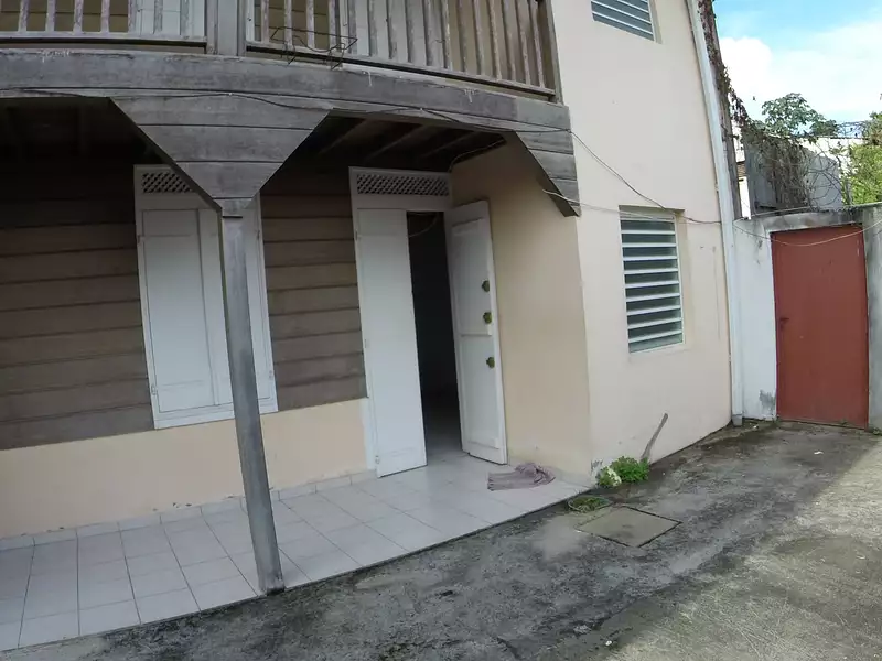 Immeuble, 246,26 m²