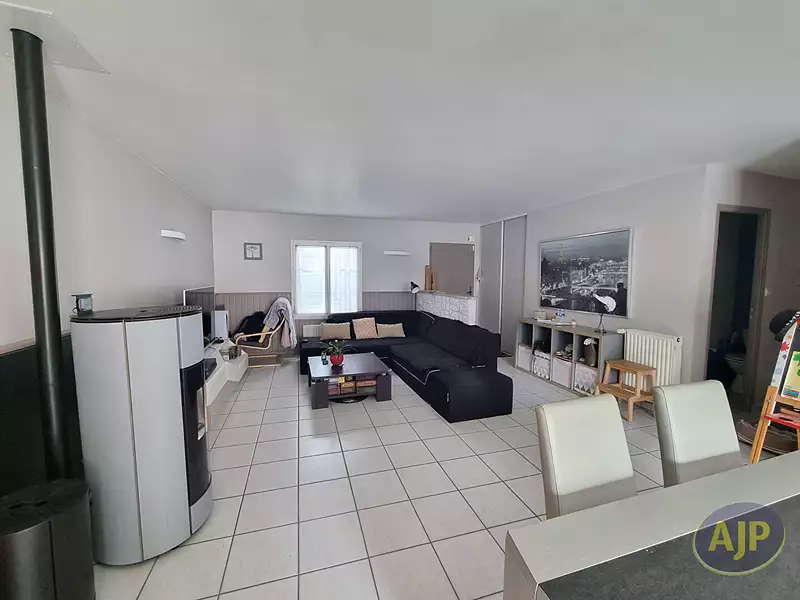 Maison, 100,76 m²