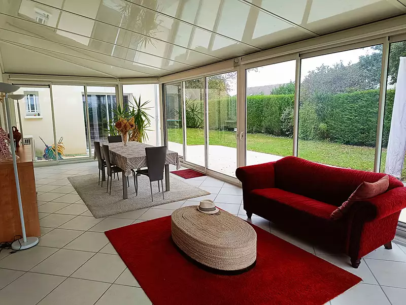 Maison, 270 m²