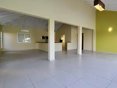 Maison, 168 m²
