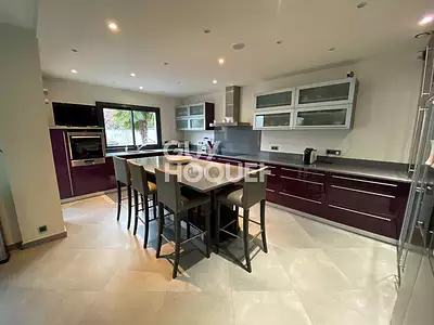 Maison, 175,79 m²