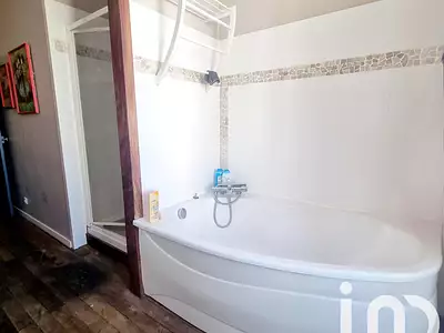 Maison, 235 m²