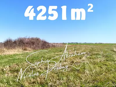 Terrain, 4 251 m²