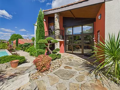 Maison, 220 m²