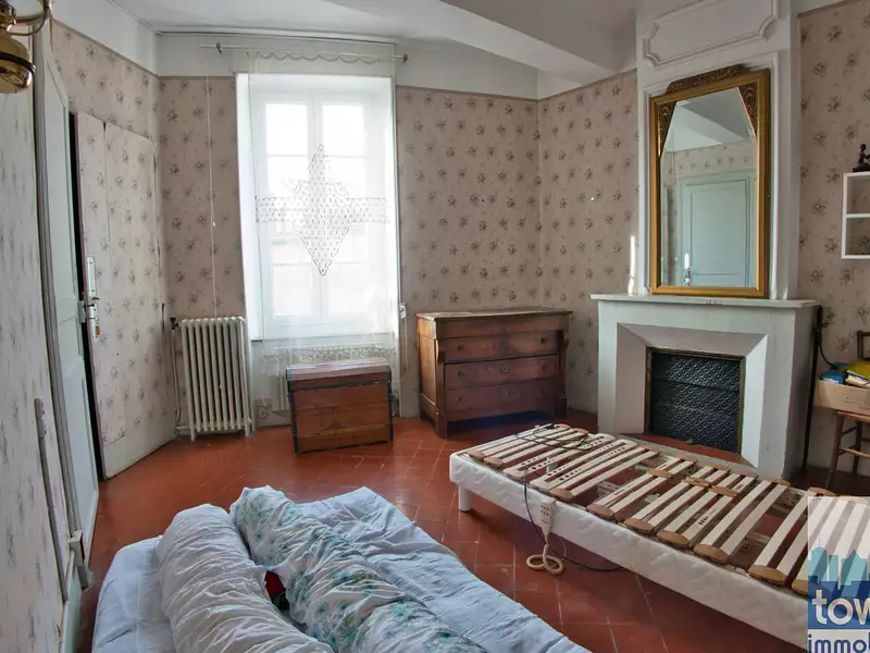 Maison, 220 m²