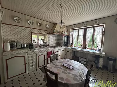 Maison, 250 m²