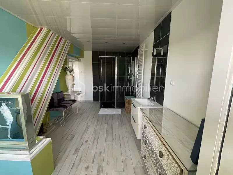 Maison, 402 m²