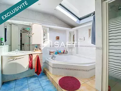 Maison, 155 m²