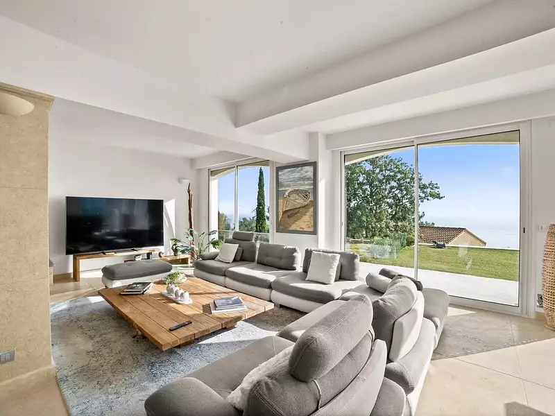 Maison, 317 m²