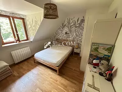 Maison, 205 m²