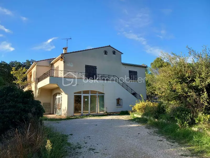 Maison, 248 m²