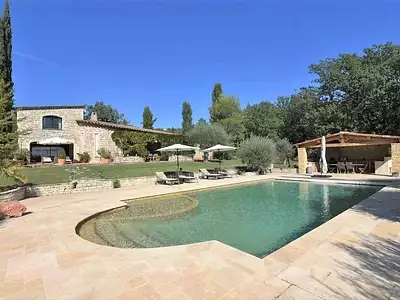 Maison, 280 m²